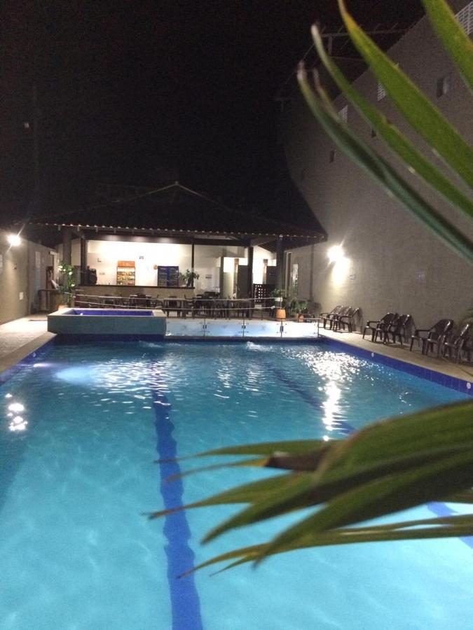 La Villa Descanso Hotel Villeta Exterior photo